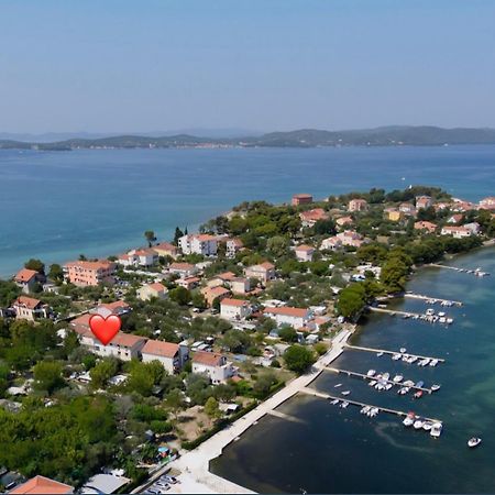 Apartman Suky Sukošan Exteriör bild