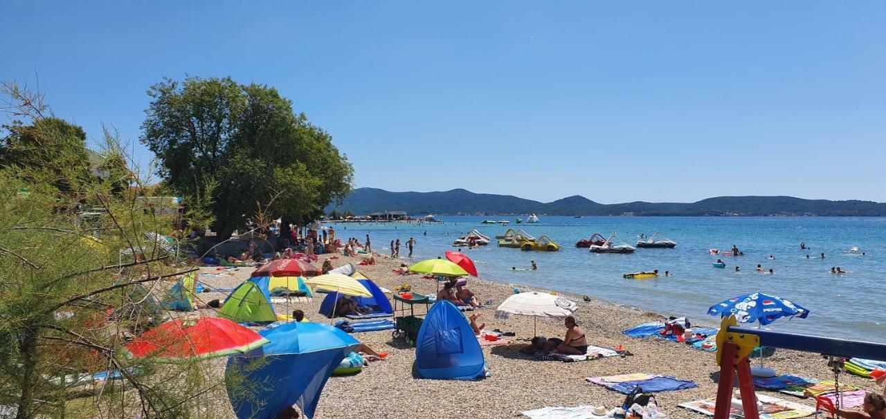 Apartman Suky Sukošan Exteriör bild